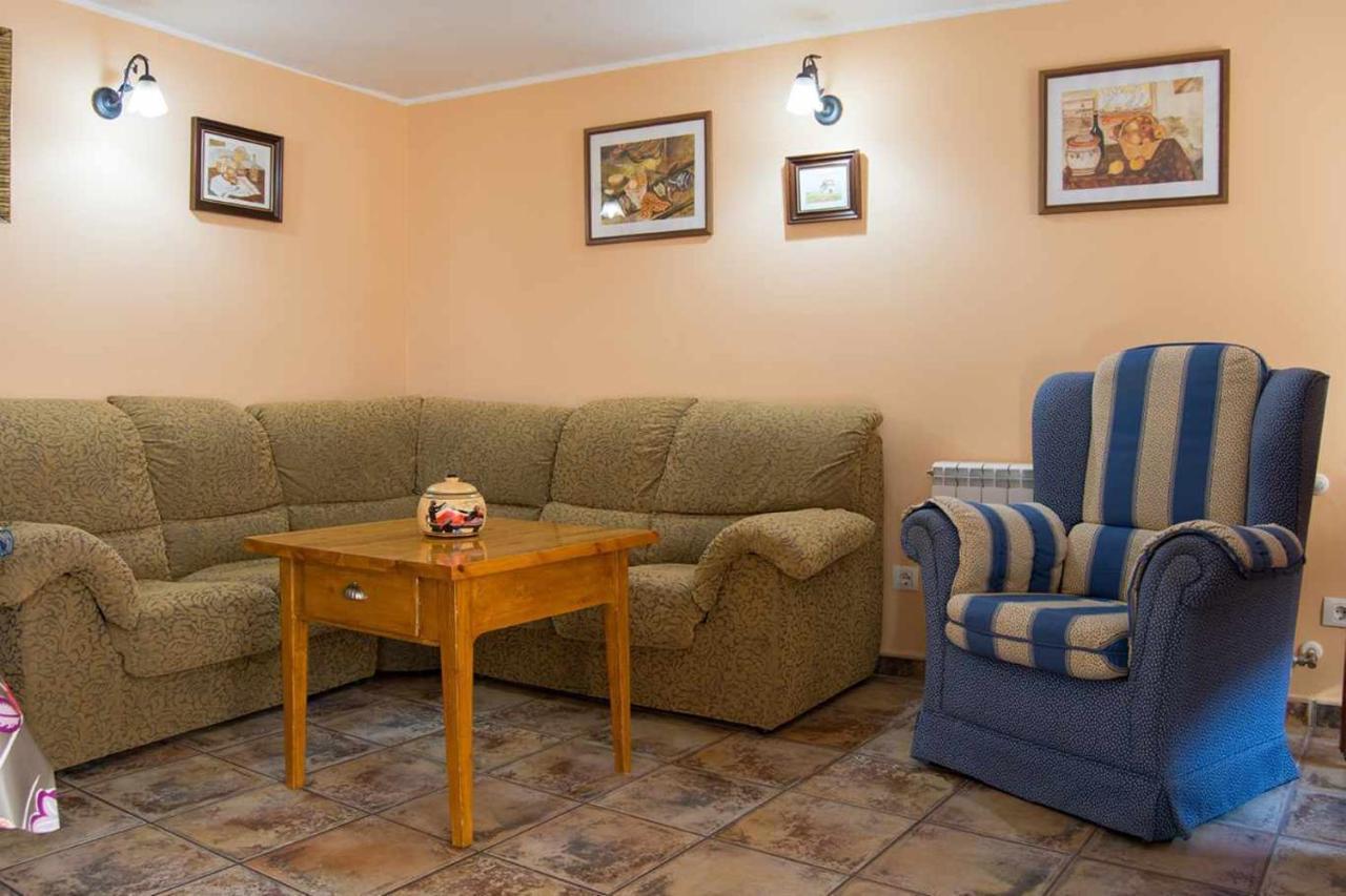 Casa Rural Con Jacuzzi La Parrilla  Eksteriør billede